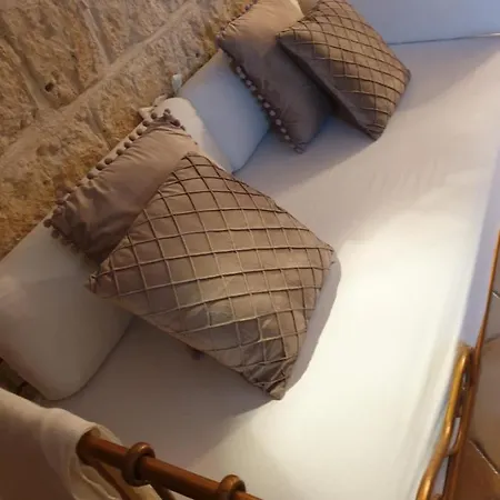 Апартаменти Corte Serra Барі